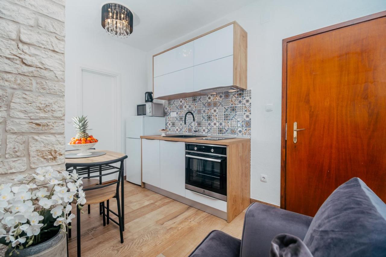 Residence Biocic Donji Okrug  Bagian luar foto